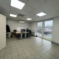 Location de bureau de 200 m² à Bron - 69500 photo - 7