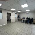 Location de bureau de 200 m² à Bron - 69500 photo - 8