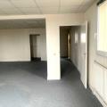 Location de bureau de 80 m² à Buc - 78530 photo - 6