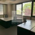 Location de bureau de 1 800 m² à Corbas - 69960 photo - 3