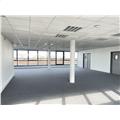 Location de bureau de 897 m² à Créteil - 94000 photo - 1