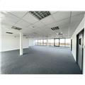 Location de bureau de 897 m² à Créteil - 94000 photo - 4