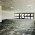 Location de bureau de 190 m² à Entzheim - 67960 photo - 3