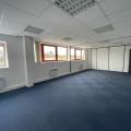 Location de bureau de 325 m² à Évreux - 27000 photo - 2
