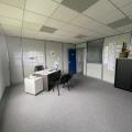 Location de bureau de 213 m² à Évreux - 27000 photo - 1