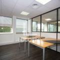 Location de bureau de 176 m² à LES-MILLES - 13290 photo - 7