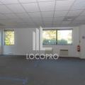 Location de bureau de 120 m² à LES-MILLES - 13290 photo - 4