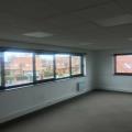 Location de bureau de 501 m² à Lesquin - 59810 photo - 4
