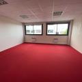Location de bureau de 340 m² à Seclin - 59113 photo - 3