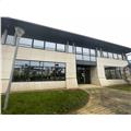 Location de bureau de 1 340 m² à Trappes - 78190 photo - 4