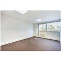 Location de bureau de 558 m² à Villiers-sur-Marne - 94350 photo - 6