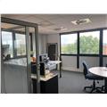 Location de bureau de 250 m² à Vitrolles - 13127 photo - 5