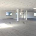 Location de bureau de 1 080 m² à Vitrolles - 13127 photo - 4