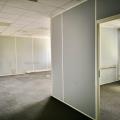 Location de bureau de 247 m² à Vitrolles - 13127 photo - 2