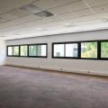 Location de bureau de 133 m² à Voisins-le-Bretonneux - 78960 photo - 1
