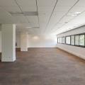 Location de bureau de 239 m² à Voisins-le-Bretonneux - 78960 photo - 7