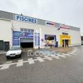 Location de local commercial de 196 m² à Les Pennes-Mirabeau - 13170 photo - 1