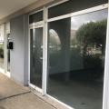 Location de local commercial de 143 m² à Trignac - 44570 photo - 1