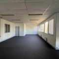 Location d'entrepôt de 901 m² à Coignières - 78310 photo - 6
