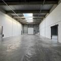 Location d'entrepôt de 901 m² à Coignières - 78310 photo - 3