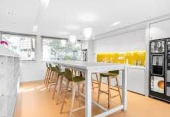 Bureaux flexibles / Coworking Bordeaux (33000) - 50 postes max.