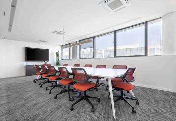 Bureaux flexibles / Coworking Issy-les-Moulineaux (92130) - 196 postes max.