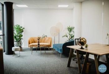 Bureaux en coworking - Parc tertiaire - Bus BHNS ligne G