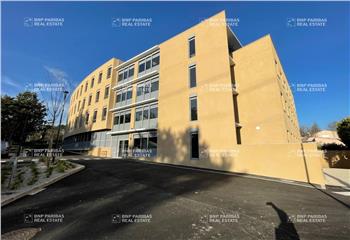 Bureaux à louer - Quartier Club Hippique, parking