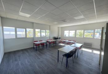 Bureau à la location à  à Allonne - 60000