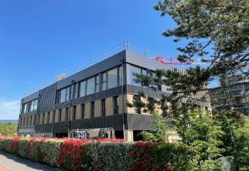 Location bureaux - Proche autoroute Genève et Vallée de l'Arve