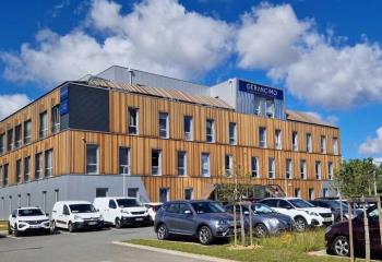 Location bureaux - Proche bus, autoroute et rocade  à Amiens - 80000
