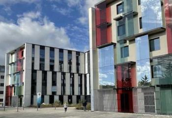 Location bureaux - Proche gare SNCF et rocade  à Amiens - 80000