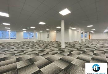 Location bureaux - ZAC Vallée des Vignes, proche autoroute et centre-ville  à Amiens - 80000