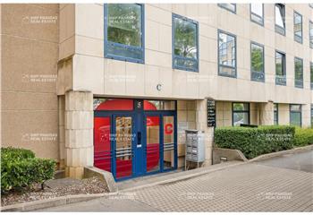 Bureaux à louer au cœur du pôle d'activité de La Croix de Berny -  à Antony - 92160
