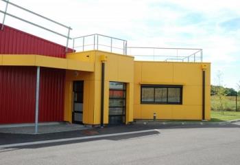 Location de bureaux - Avec atelier  à Arthez-de-Béarn - 64370