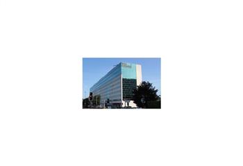 Location bureaux - Proche RER et Tram
