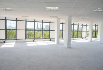 Location bureaux, proche gare, immeuble moderne  à Asnières-sur-Seine - 92600