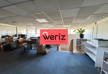 Location bureaux, proche autoroute et gare TER La Penne-sur-Huveaune