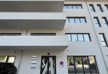 Location bureaux - Proche autoroute A52