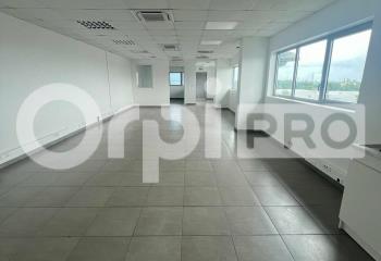 Location bureaux secteur prisé de Moudong