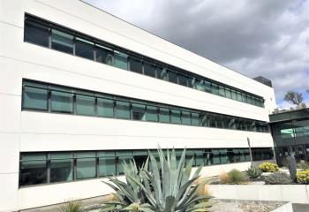 Location bureaux - Proche métro, rocade Est et centre commercial  à Balma - 31130