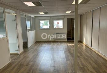Bureaux ou local professionnel à louer à  à Beauvais - 60000