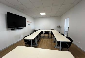 Location bureaux - Proche aéroport et A16  à Beauvais - 60000