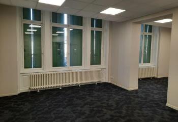 Location bureaux centre-ville - Proximité bus et accès routier  à Belfort - 90000