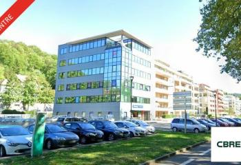 Location bureaux centre - Proche gare et tram  à Besançon - 25000