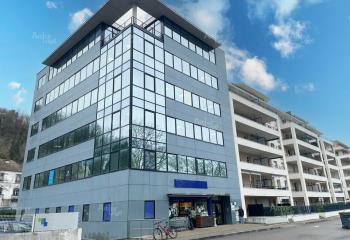 Bureaux à louer - belle visibilité - cœur de ville  à Besançon - 25000