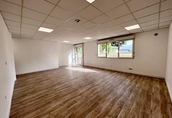 Bureau à louer - ZFU  à Besançon - 25000