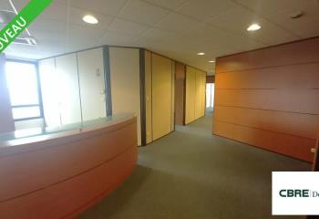 Location bureau (25000) - 452 m²  à Besançon - 25000