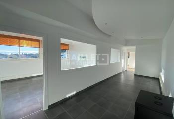 Location bureaux Sophia Antipolis - Proche Antibes, accès PMR