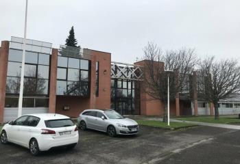 Location bureaux - Proche aéroport Toulouse-Blagnac et autoroute  à Blagnac - 31700
